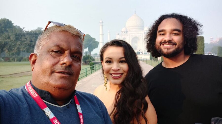 From Delhi: Taj Mahal & Agra Fort Day Trip by Express Train - Pickup, station handoff, and how the day starts in Delhi