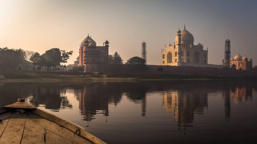 From Delhi: Taj Mahal & Agra Fort Private Tour with Options - Private AC transport, from your hotel to the gates