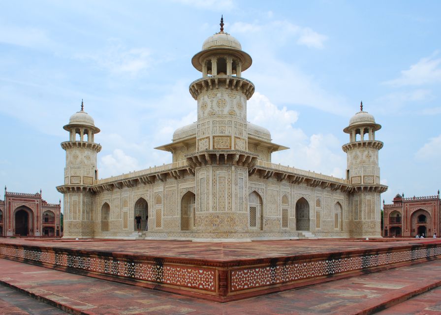 From Delhi: Taj Mahal & Agra Fort Private Tour with Options - Skip-the-line entry: where the money and sanity go