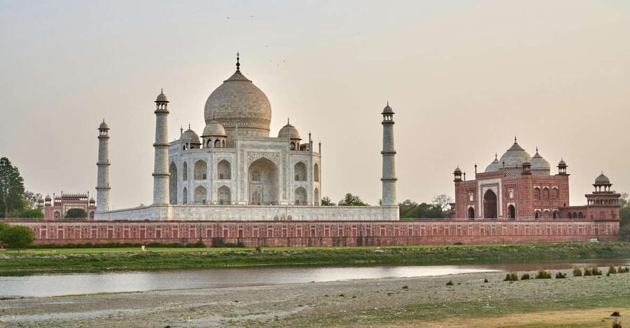 From Delhi: Taj Mahal & Agra Fort Private Tour with Options - Sunrise option: when 2:00 AM actually pays off