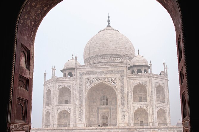 From Delhi : Taj Mahal & Agra Fort Tour by Luxury Express Train - Morning pickup and the Nizamuddin Railway Station start