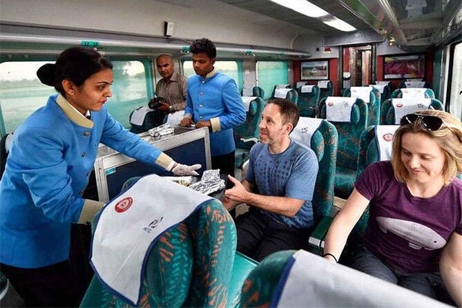 From Delhi : Taj Mahal & Agra Fort Tour by Luxury Express Train - The Taj Mahal stop: what you get from a guided, fixed-time visit