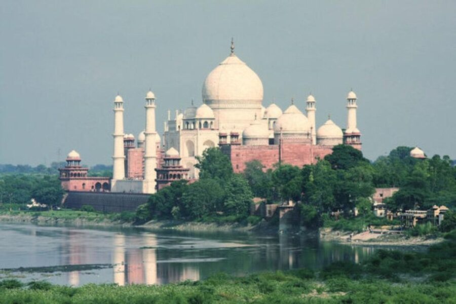 From Delhi: Taj Mahal, Agra & Mathura Tour by Car - Timing, Transport, and Small Gotchas That Save Your Day