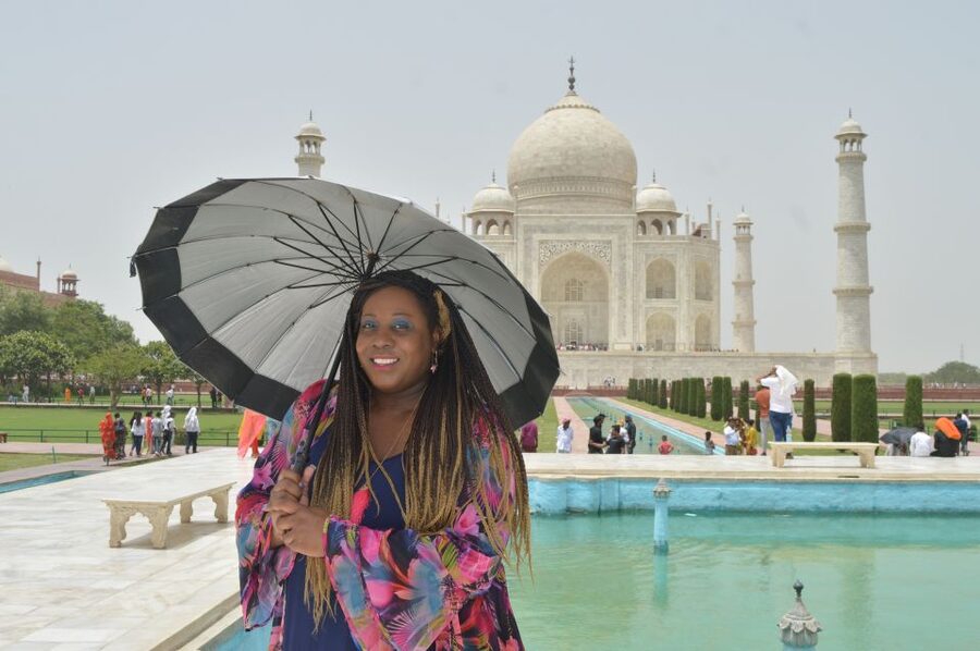 From Delhi: Taj Mahal and Agra Fort Private Sunrise Tour - Breakfast, lunch, and how the meal timing works