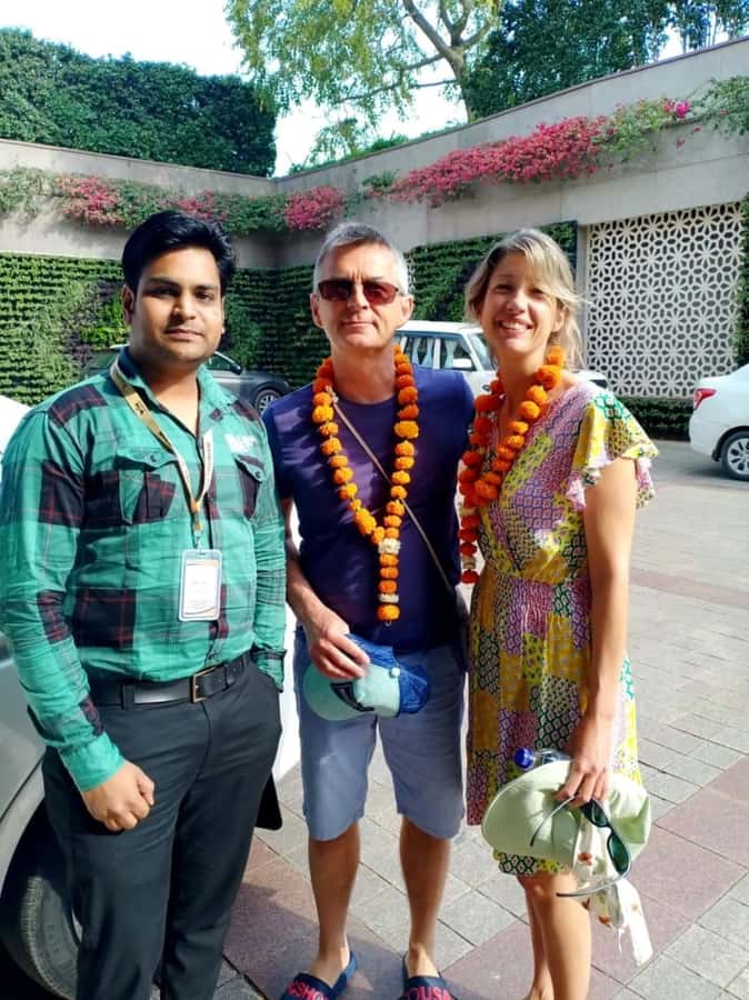 From Delhi: Taj Mahal and Baby Taj Skip-the-Line Tour by Car - VIP skip-the-line starts with pickup in Delhi NCR