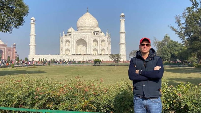 From Delhi: Taj Mahal Private Tour by Car with Entrance Fees - Agra Fort on the same day: why it is more than a second stop