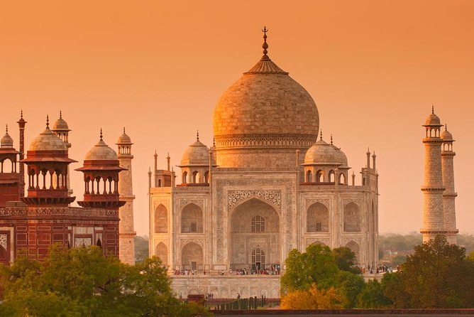 From Delhi: Taj Mahal Sunrise, Agra Fort & Baby Taj Day Tour - Agra Fort: red sandstone, big views, and Mughal context