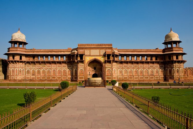 From Delhi: Taj Mahal Sunrise, Agra Fort & Baby Taj Day Tour - Lunch and Courtyard Agra: local food or a 5-star upgrade