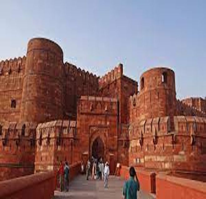 From Delhi: Taj Mahal Sunrise and Agra Fort Private Day Trip - Choosing the Sunrise Timing: When the Taj Looks Like a Different Place