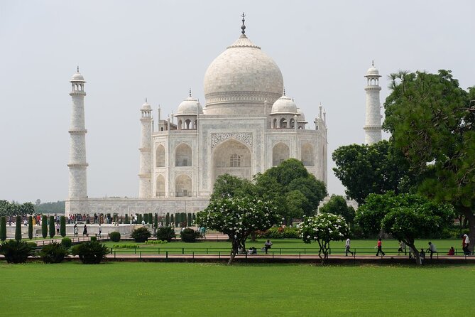 From Delhi: Taj Mahal Sunrise and Agra Fort Private Tour - Taj Mahal sunrise timing that beats the day crowds