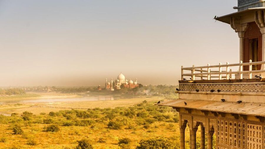 From Delhi: Taj Mahal Sunrise and Agra Fort Private Tour - Tickets, Friday closures, and other practical gotchas