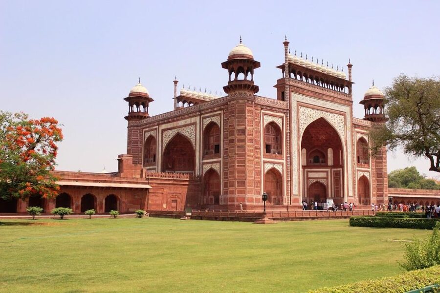 From Delhi: Taj Mahal Sunrise and Elephant Wildlife SOS Tour - The Road Trip From Delhi: Private AC Vehicle, Meet Points, and Realistic Timing