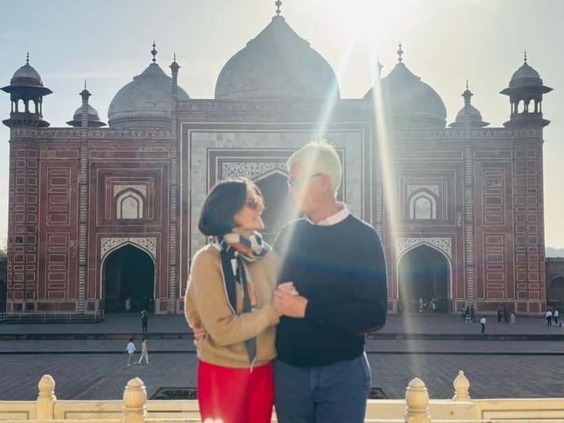 From Delhi: Taj Mahal Sunrise, Baby Taj & Agra Fort Day Tour - Key Things That Make This Agra Day Tour Work