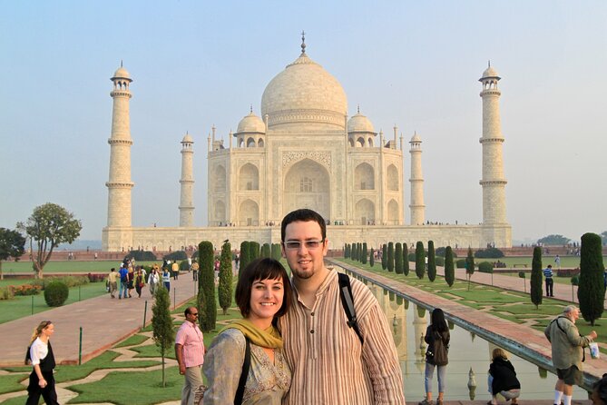 From Delhi:Taj Mahal Sunrise Tour with Elephant SOS Center - The Marriott Agra breakfast and the rhythm of the day