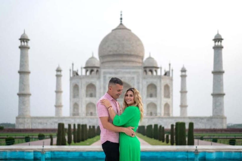 From Delhi: Taj Mahal Tour with Professional Photographer - The Delhi to Agra drive: comfort, control, and real time on-site