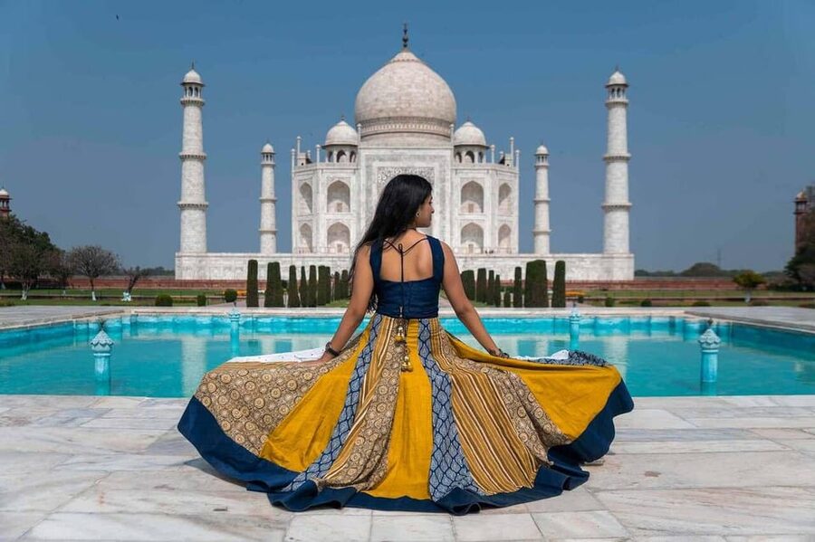 From Delhi: Taj Mahal with Photographer & Elephant SOS Tour - Mughlai Lunch at a 5-Star Hotel Break