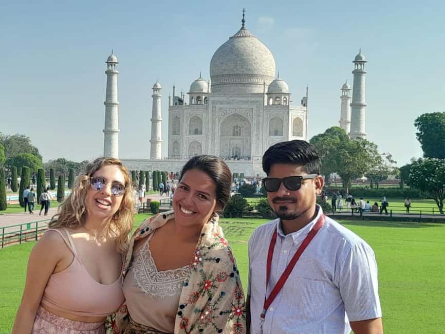 From Jaipur : Taj Mahal & Agra fort Tour and Drop Delhi - First stop: the Taj Mahal with a guide who actually helps