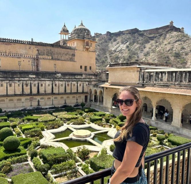 From New Delhi: Jaipur Private Day Trip with Guide - Safety and comfort, especially for solo travelers and families