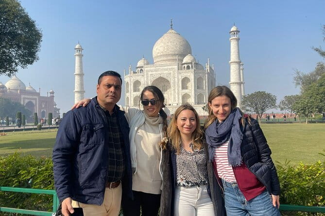 Full Day Agra Tour from Delhi - Shopping and extra stops, if your schedule allows