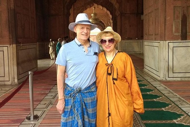 Full Day Delhi City Tour By Tuk Tuk - Hotel pickup at 9:00 am, then straight into the flow