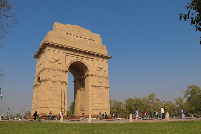 Full Day Delhi Sightseeing Tour by Public Transport - How public transport turns Delhi’s highlights into a real day