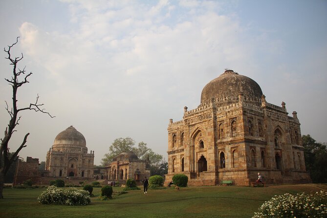 Full Day Delhi Sightseeing Tour by Public Transport - Humayun’s Tomb: the Mughal garden you’ll want longer for