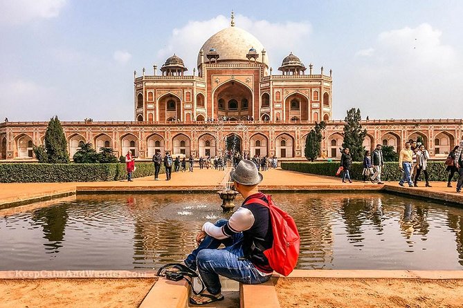 Full Day Delhi Tour - Lotus Temple: a calm break that is free to enter (1 hour)