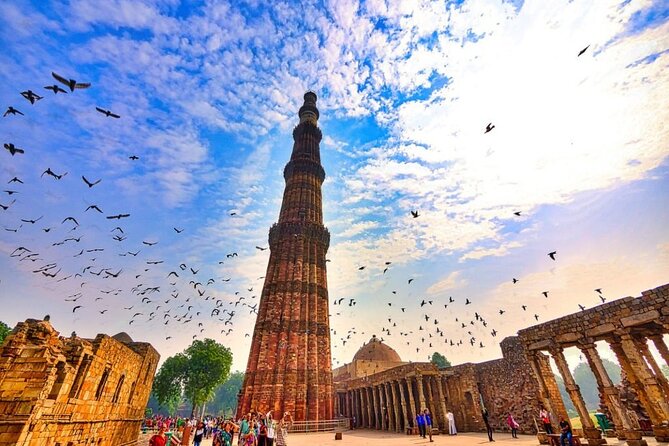 Full Day Old Delhi and New Delhi Tour - The big win: pickup, air-conditioned comfort, and a tight Old-Then-New route
