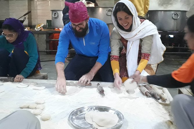 Full Day Old & New Delhi City Tour - Value-Packed Delhi Loop: From Qutub Minar to Red Fort