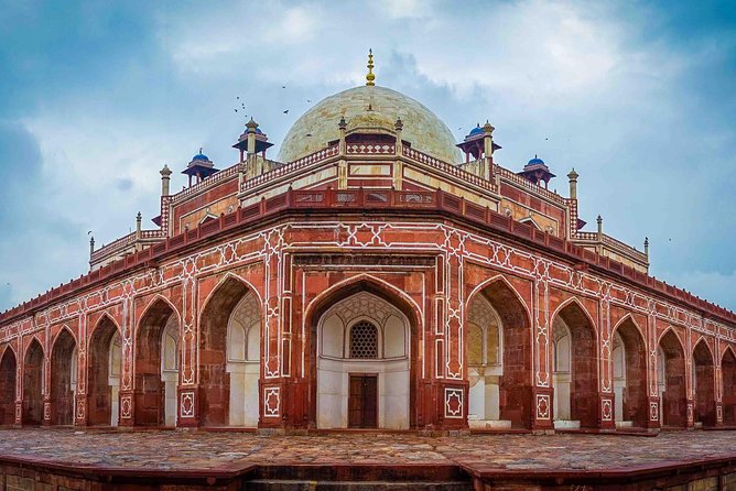Full Day Private Custom Tour of New Delhi - Humayun’s Tomb: the Mughal masterpiece hour