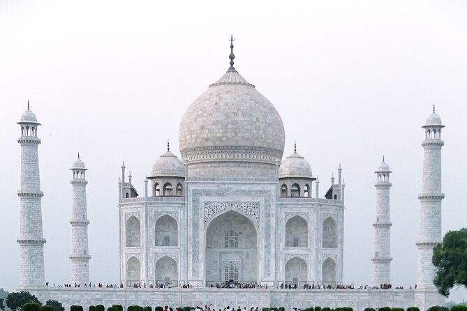 Full Day Private Tour to Taj Mahal and Agra Fort from Delhi - Should you book this private Taj Mahal and Agra Fort day trip?