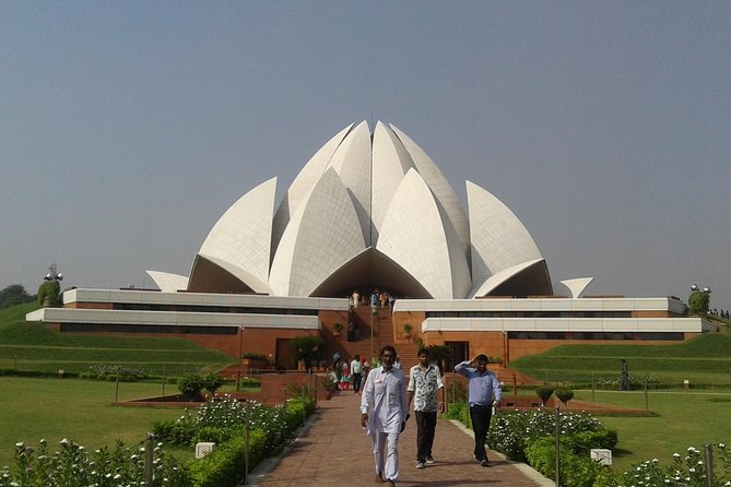Golden Triangle Tour 3 Night 4 Day by Car Tiger Safari from Delhi - Jaipur City Tour in One Shot: Panna Meena ka Kund to Hawa Mahal