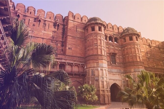 Golden Triangle Tour 3 Nights and 4 Days - Day 1 Delhi monuments, from Qutub Minar to India Gate