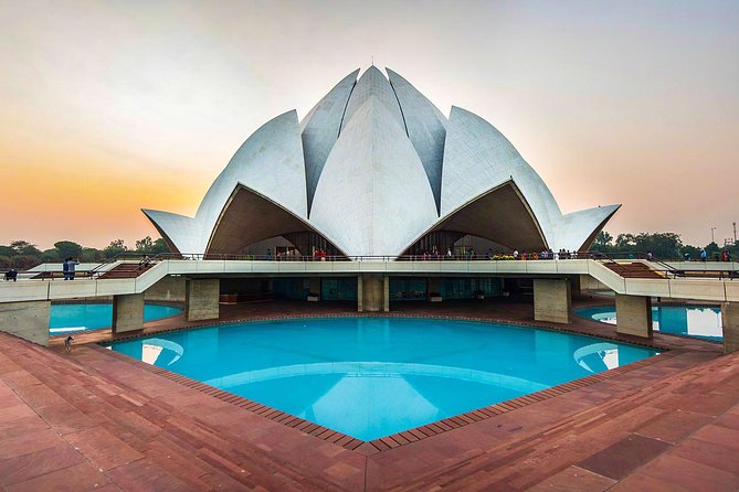 Golden Triangle Tour India 4 Days From Delhi - Day 1 in Delhi: Airport Transfer, Red Fort, Jama Masjid, Chandni Chowk