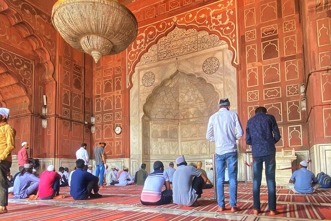 Half-Day Premium Classic Old Delhi Cycling Tour - Unity in Diversity - Why a morning bike ride works so well in Old Delhi