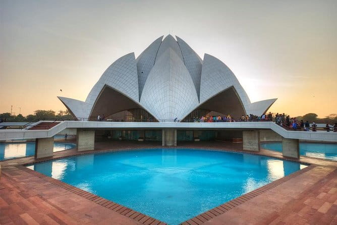 Half Day Private New Delhi City Tour - Key Things You’ll Notice on This Tour
