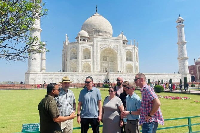 Half-Day Private Walking Tour of Old Delhi - Jewelry street and the art of a quick, smart look