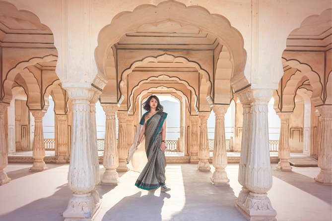 Jaipur Day Trip from Delhi by Car or Train – All Inclusive - City Palace gardens and the royal core, without getting lost