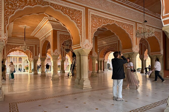Jaipur: Full Day City Highlights Tour with Tour Guide - How this 6 to 7 hour Jaipur highlights day actually feels