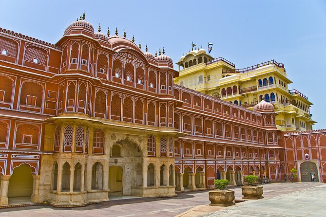 Jaipur Pink City Private Day Trip from Delhi with transfer - Stop 3, Jaipur food break: tasting time without committing to a full meal