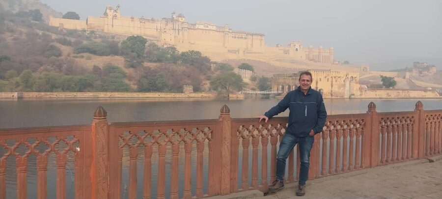Jaipur Private Day Trip with Monument Tickets from New Delhi - City Palace in the old city center