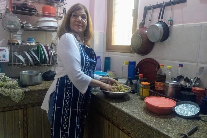 Learn 5-6 & Eat 9-10 Veg & Non-Veg Authentic Dish in a Delhi Home - Hands-on cooking: what you learn in a Delhi kitchen
