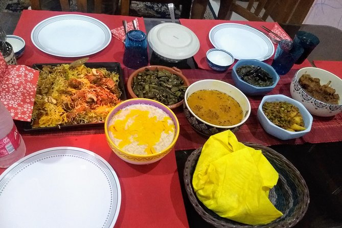 Learn 5-6 & Eat 9-10 Veg & Non-Veg Authentic Dish in a Delhi Home - The food table: 10-plus dishes, breads, biryani, and dessert