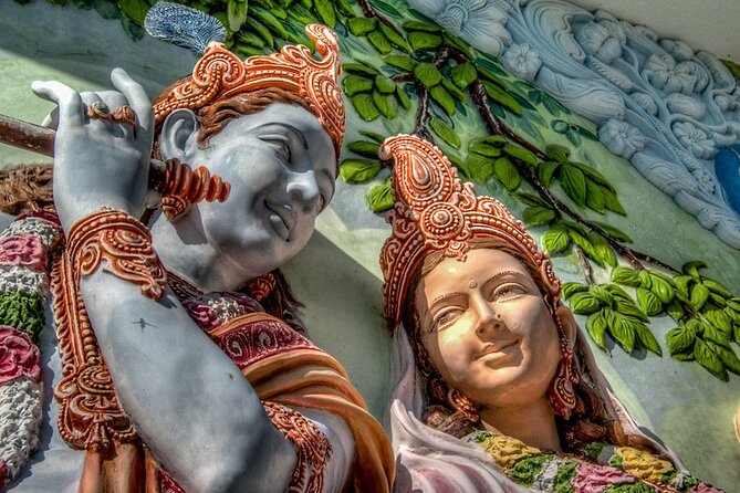 Mathura Vrindavan Divine Love Journey of Radha Krishna From Delhi - Dwarkadhish Temple in Mathura, a Krishna Landmark