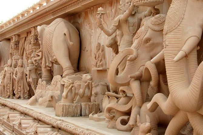 Mughal Heritage Tour Including Lodhi Garden, Humayun Tomb and Akshardham Temple - Humayun’s Tomb: the UNESCO centerpiece and a 1.5-hour Mughal architecture lesson