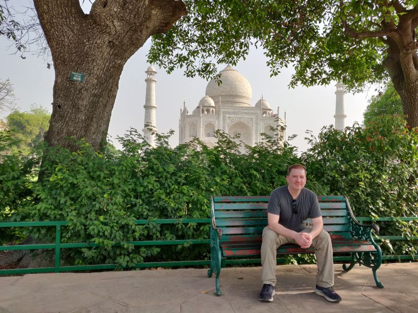 New Delhi: 2-Day Tour of Agra & Fatehpur by Superfast Train - Day 1: Delhi to Agra, Fatehpur Sikri, and a Taj sunset viewpoint