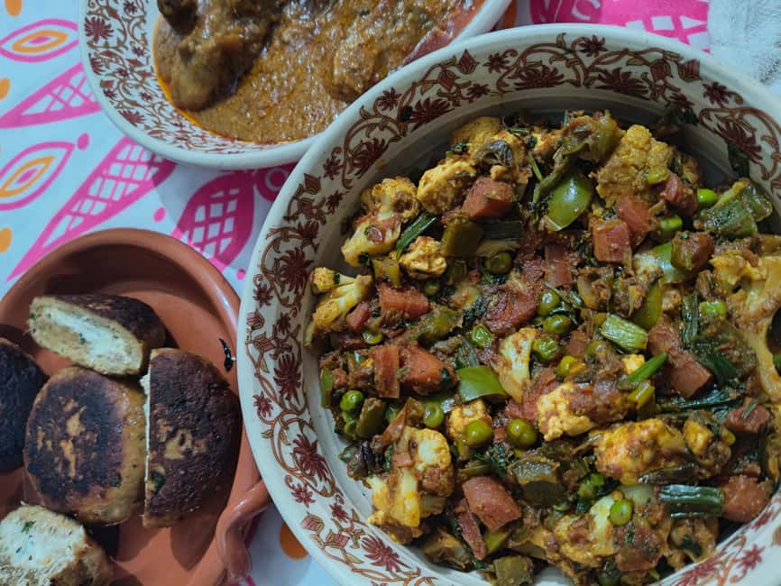 New Delhi: Full-Day Cooking Class learn 8 dishes with Locals - Price and value: why $109 feels reasonable for this format