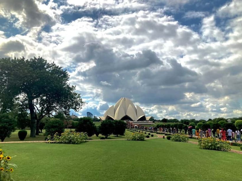 New Delhi: Lotus Temple Private Tour with Skip-the-Line - Price and value: why $5 can make sense here
