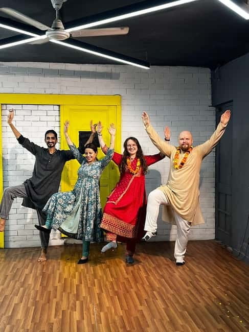 New Delhi: Namaste India Bollywood Dance Workshop - Price and value, is $54 for a 2-hour dance workshop worth it