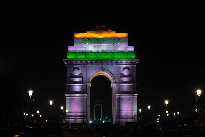 New Delhi Night City Tour - Kartavya Path panoramas and the Lotus Temple pass-by